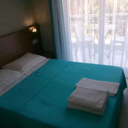 Otel Dolunaydın Side