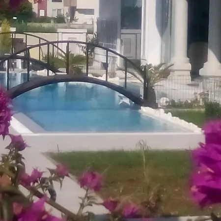 호텔 Dolunaydin 3*